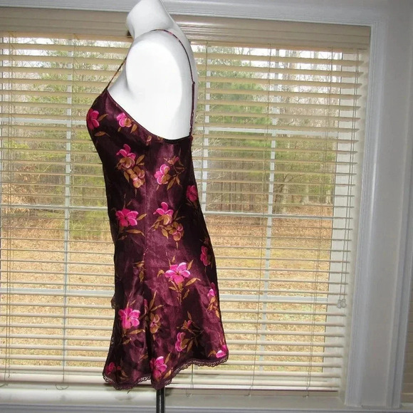 VICTORIA'S SECRET Gold  Label Floral Slipdress  P - Picture 3 of 5